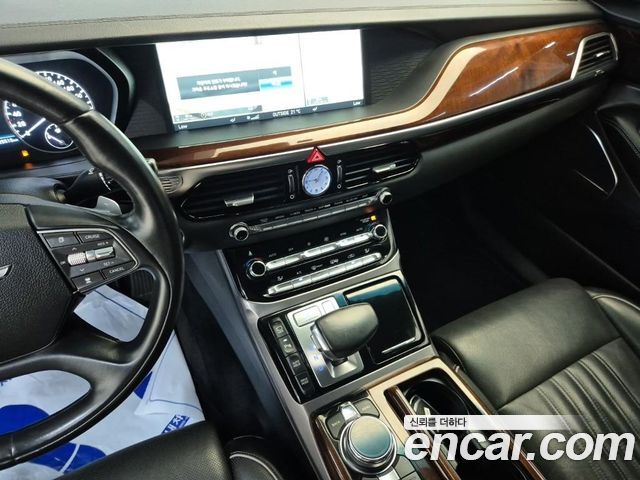Genesis EQ900 2017 — photo 11