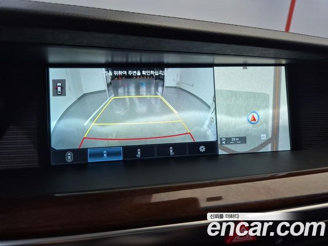 Genesis EQ900 2017 — photo 16