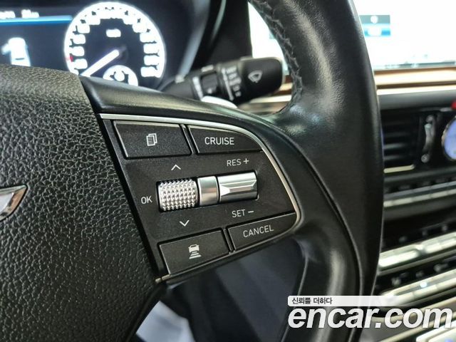 Genesis EQ900 2017 — photo 17