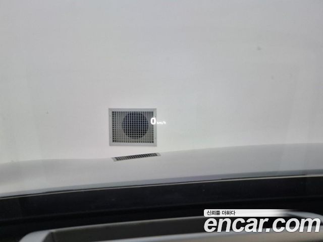 Genesis EQ900 2017 — photo 18