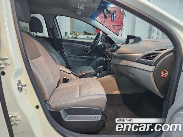 Renault Korea SM3 2010 — photo 11