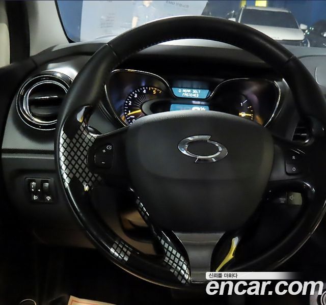 Renault Korea QM3 2015 — photo 11