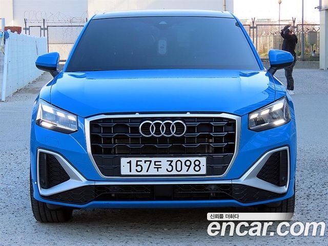 Audi Q2 2023 — photo 1