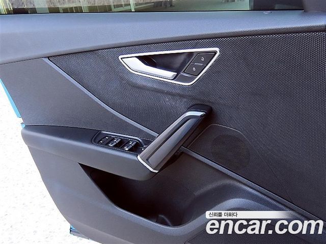 Audi Q2 2023 — photo 11