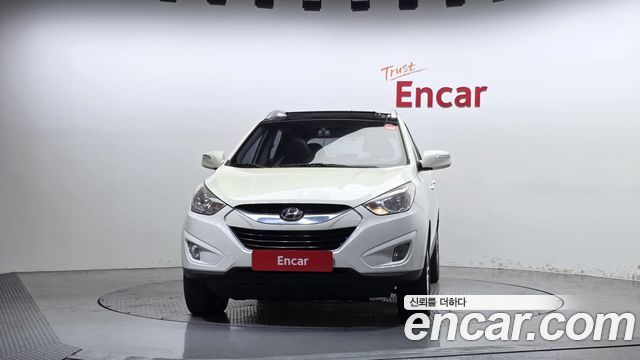 Hyundai Tucson 2011 — photo 3