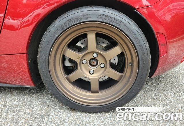 Mazda MX-5 Miata 2017 — photo 20