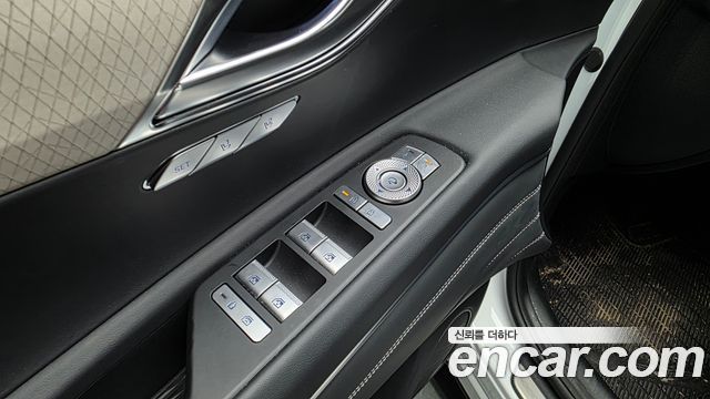 Genesis GV80 2024 — photo 33