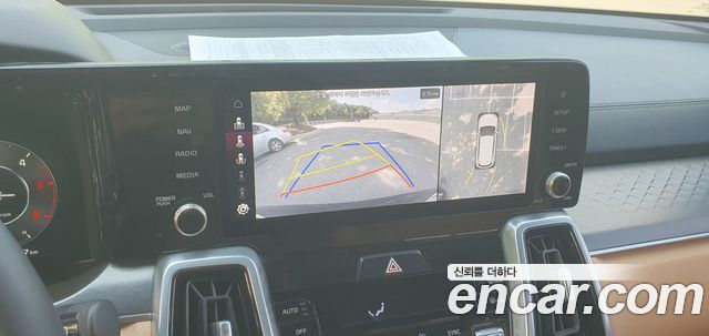 Kia Sorento 2022 — photo 17