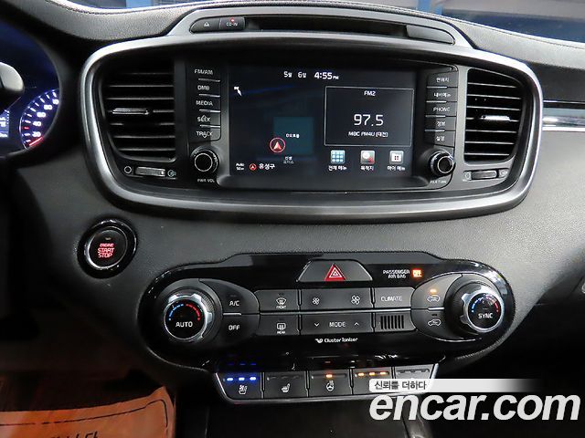 Kia Sorento 2017 — photo 10