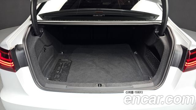 Audi A6 2016 — photo 20