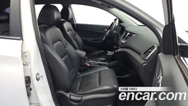 Hyundai Tucson 2016 — photo 16