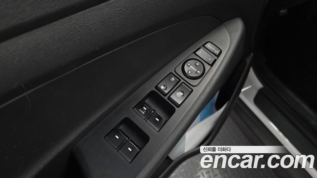 Hyundai Tucson 2016 — photo 28