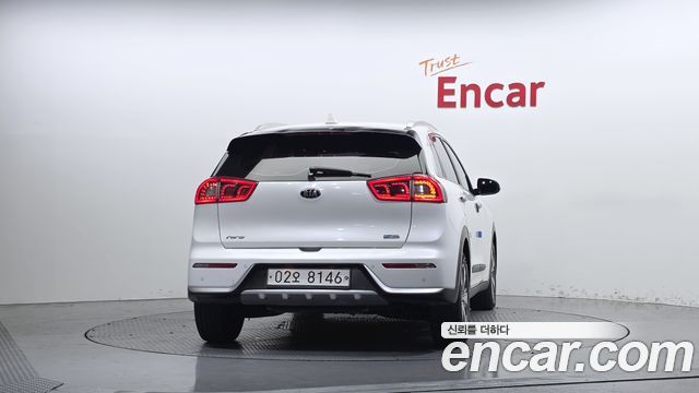 Kia Niro 2018 — photo 4