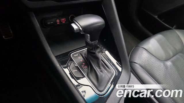 Kia Niro 2018 — photo 12