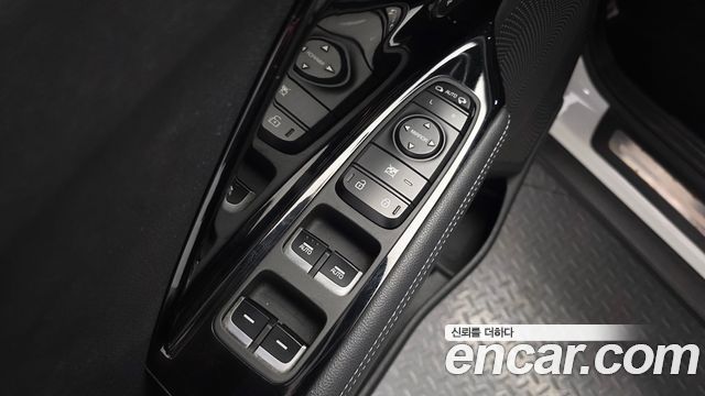 Kia Niro 2018 — photo 29