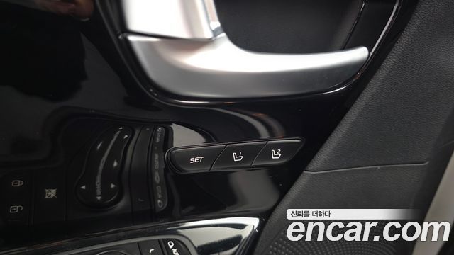 Kia Niro 2018 — photo 30