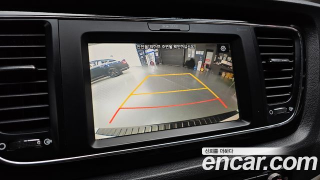 Kia Canival 2019 — photo 21