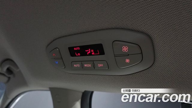 Kia Canival 2019 — photo 31