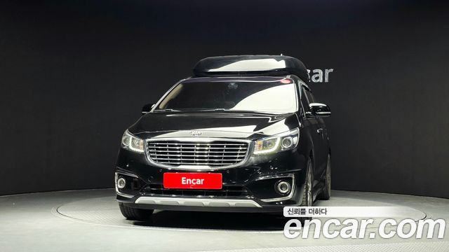 Kia Canival 2018 — photo 3