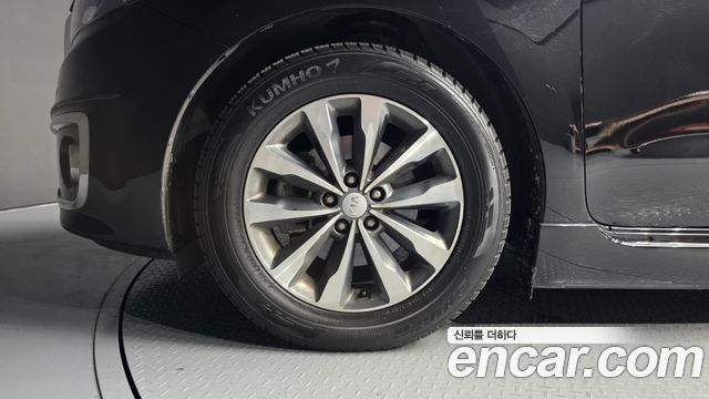 Kia Canival 2018 — photo 5
