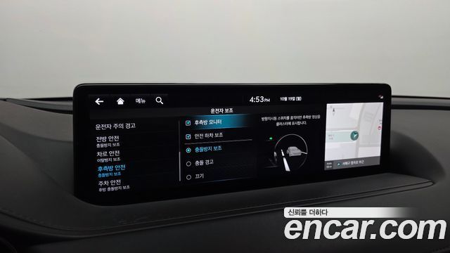 Genesis G80 2022 — photo 17