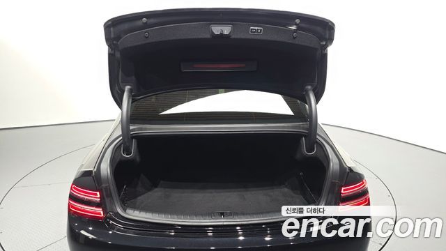 Genesis G80 2022 — photo 20