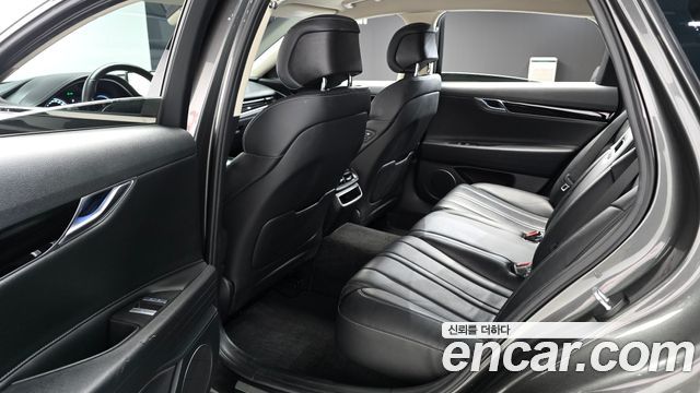 Genesis G80 2022 — photo 11