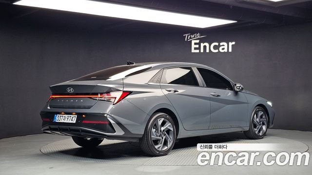 Hyundai AVANTE 2026 — photo 2