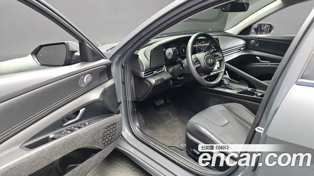Hyundai AVANTE 2026 — photo 13