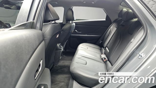 Hyundai AVANTE 2026 — photo 16