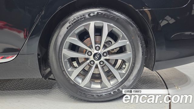 Hyundai Grandeur 2012 — photo 7