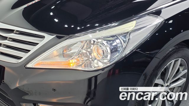 Hyundai Grandeur 2012 — photo 8