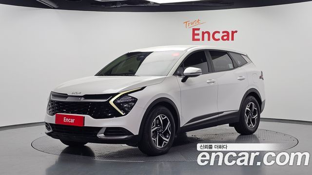 Kia Sportage 2022 — photo 1