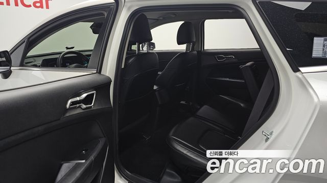 Kia Sportage 2022 — photo 18