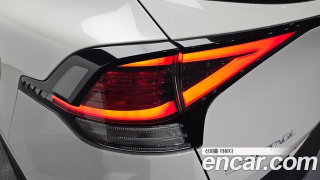 Kia Sportage 2022 — photo 9