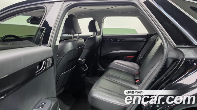 Hyundai Grandeur 2023 — photo 17