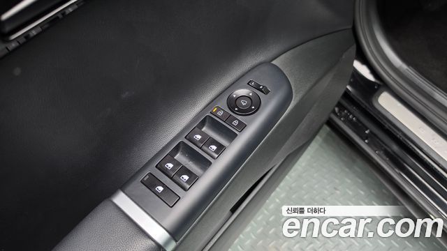 Hyundai Grandeur 2023 — photo 26