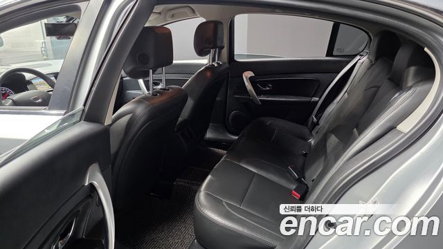 Renault Korea SM5  2014 — photo 16