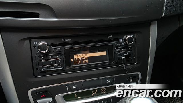 Renault Korea SM5  2014 — photo 30