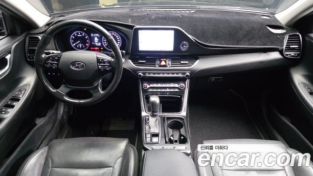 Hyundai Grandeur 2019 — photo 10