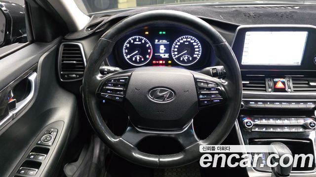 Hyundai Grandeur 2019 — photo 19