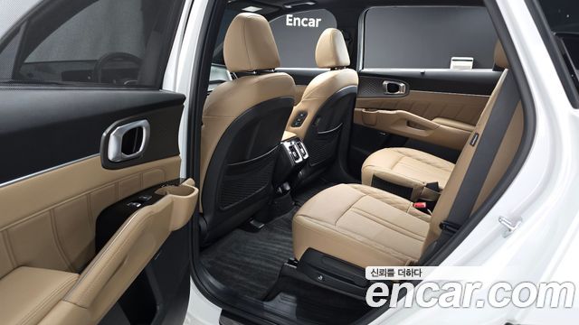 Kia Sorento 2025 — photo 11