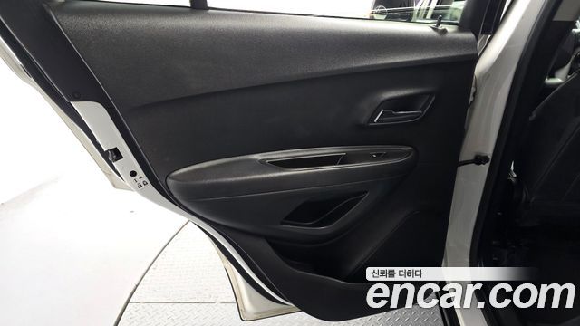 Chevrolet Korea Trax 2015 — photo 15