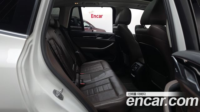 BMW X3 2019 — photo 17