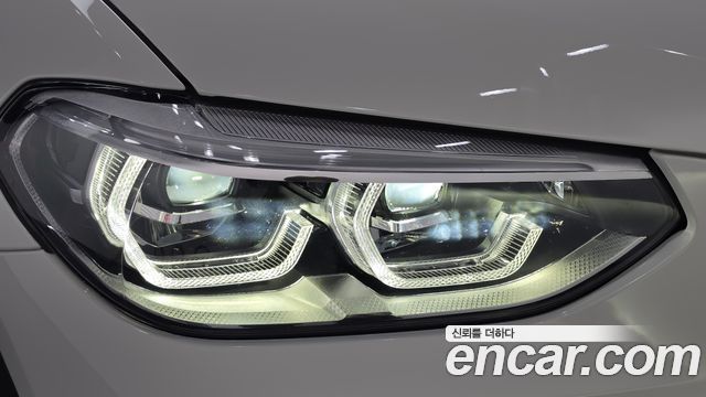 BMW X3 2019 — photo 8