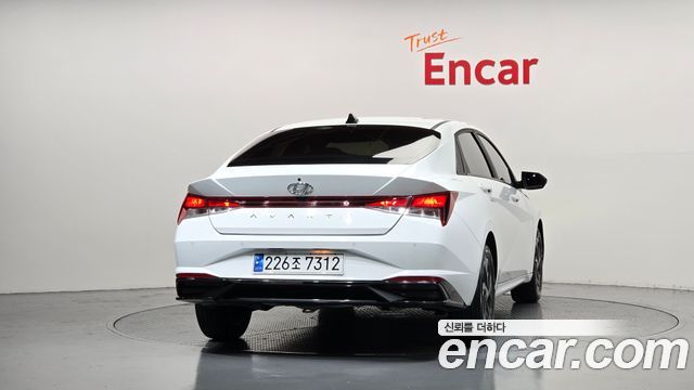Hyundai AVANTE 2023 — photo 4