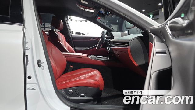 Genesis G80 2022 — photo 16