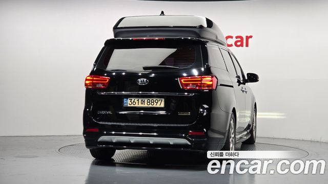 Kia Canival 2019 — photo 4