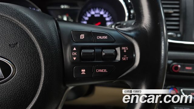 Kia Canival 2019 — photo 15