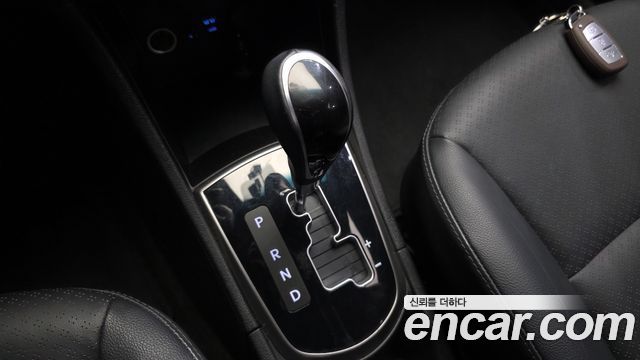 Hyundai Accent 2015 — photo 12